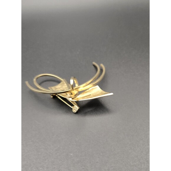 Art Deco Goldtone RIbbon Bow Brooch Pin - Picture 4 of 8